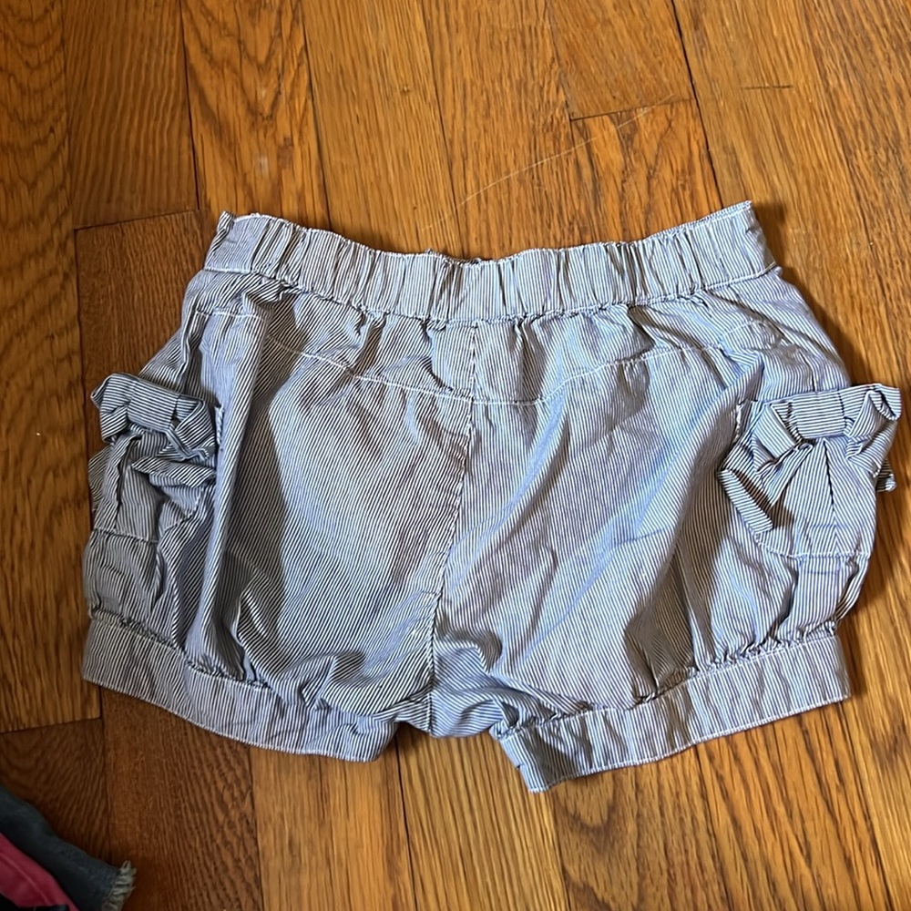 Striped bubble shorts - Picture 2 of 2